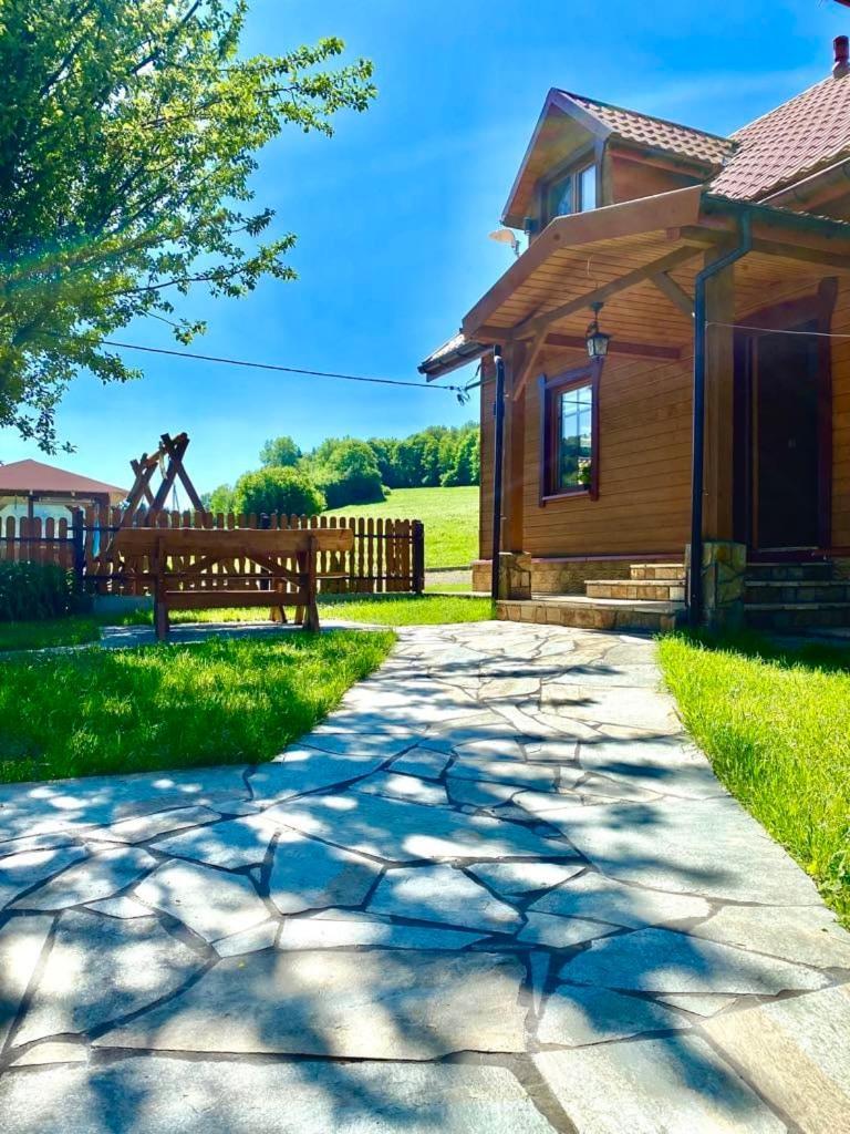 Chata Nad Roztokami Baligród エクステリア 写真